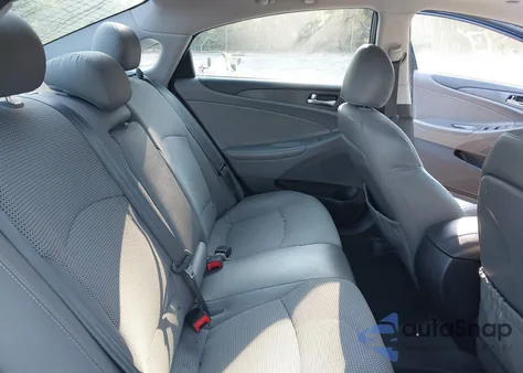 2011 Hyundai Sonata Se z USA, uszkodzony, nr VIN 5NPEC4AC4BH168047